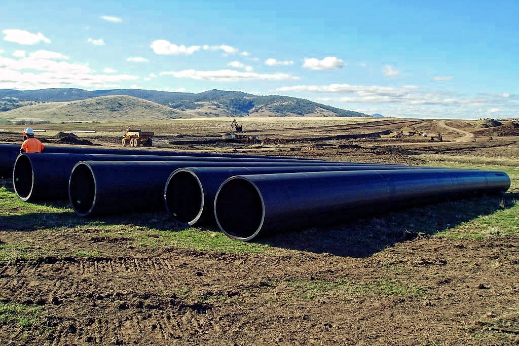 Poly-pipelines-irrigation-fabrication-pipelines