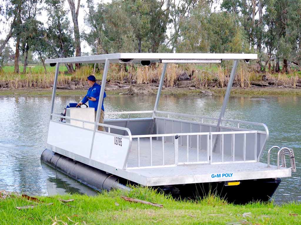 poly Pontoon Boat